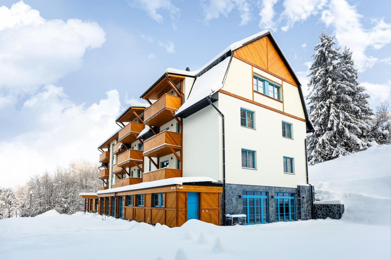 Hotel Edvard Frenštát pod Radhoštěm Εξωτερικό φωτογραφία