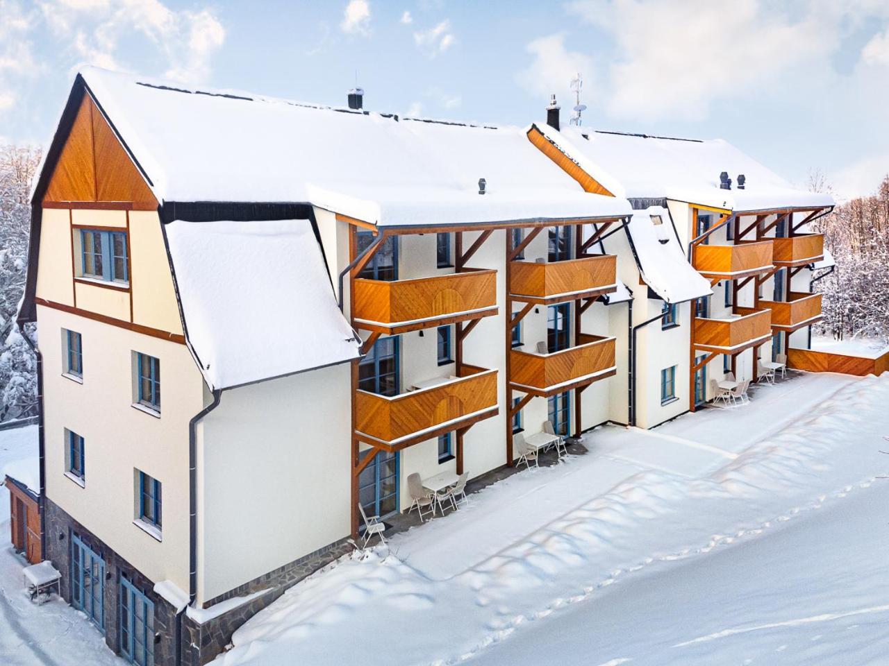 Hotel Edvard Frenštát pod Radhoštěm Εξωτερικό φωτογραφία